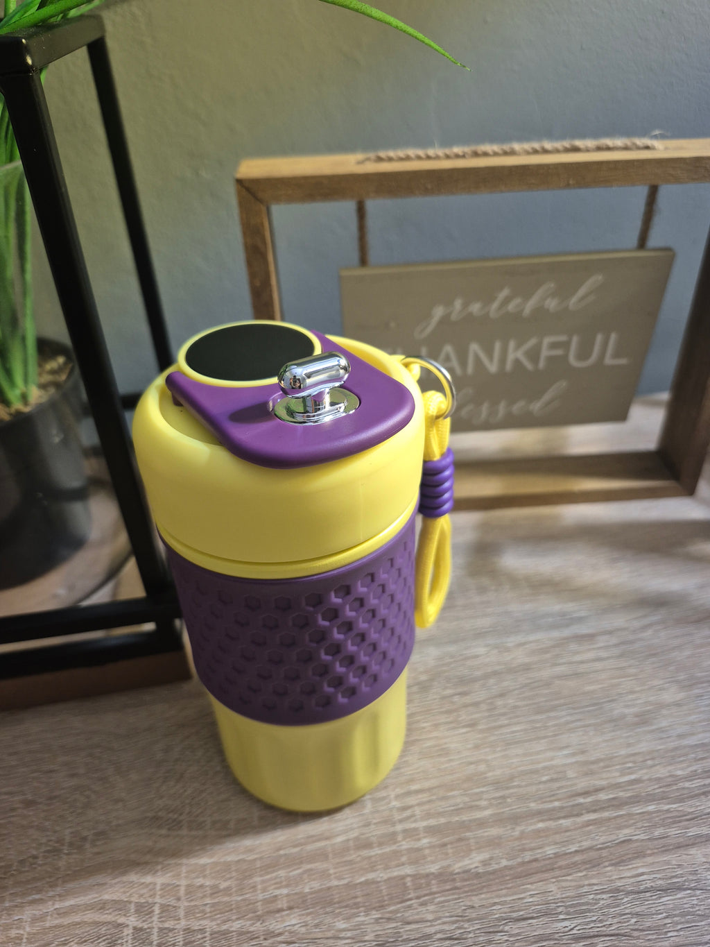Smart temperature display vacuum coffee mug✨️
