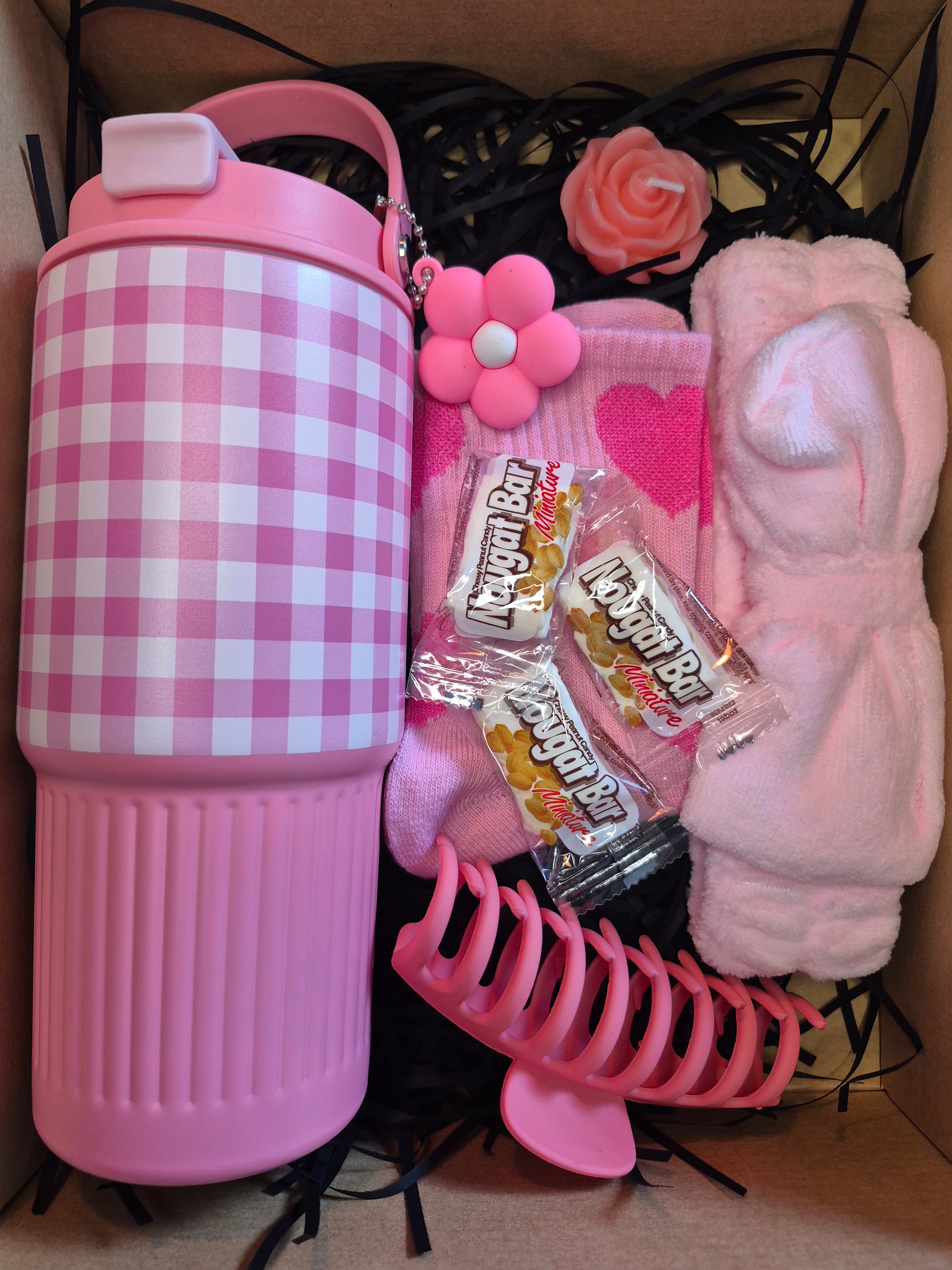 Pink pamper box 🛍🩷